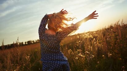 সুস্থ শরীরে দীর্ঘায়ু  থাকতে শুধু এই কয়েকটা জিনিস পরিহার  করুন