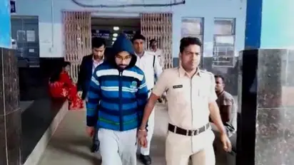 থানায় মহিলা পুলিশকর্মীকে চুলের মুঠি ধরে মার, 'বইমেলা কাণ্ডে' গ্রেফতার অভিযুক্ত