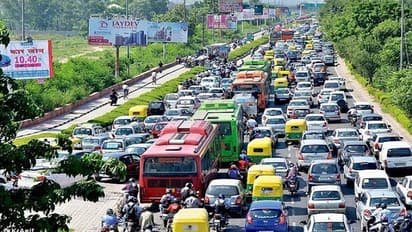 പഴയ വാഹനങ്ങള്ക്ക് മാത്രമായി പുതിയൊരു നികുതി, വരുന്നൂ ഹരിത നികുതി!