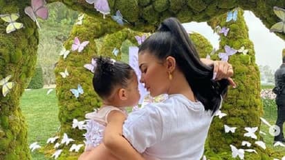 Kylie Jenner’s daughter shushes mother while watching Frozen 2