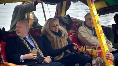 Kashmir: Pictures Of Foreign Envoys Enjoying A Shikara Ride At Dal Lake