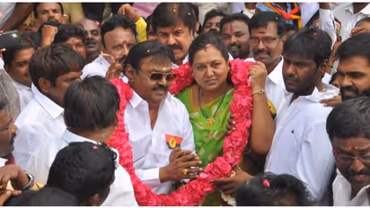 கேட்கும் தொகுதிகளுக்கு ஒப்புக்கொண்டால் ஒப்பந்தத்தில் கையெழுத்து.. அதிமுகவுக்கு அதிர்ச்சி கொடுக்கும் தேமுதிக.!