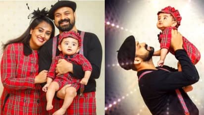 ഭാര്യ തന്ന വാലന്‍റൈന്‍സ് ഡേ സമ്മാനം; ചിത്രം പങ്കുവച്ച് കുഞ്ചാക്കോ ബോബന്‍