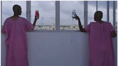 ജയരാജിന്റെ സംവിധാനത്തില് കാളിദാസ് ജയറാം, ബാക്ക്പാക്കേഴ്സിന്റെ ടീസര്