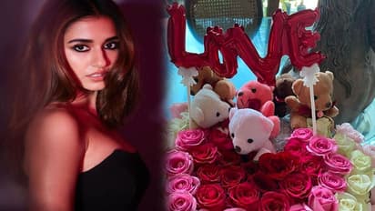 ప్రియుడి తల్లికి వాలంటైన్స్ డే గిఫ్ట్ పంపిన హాట్ హీరోయిన్!