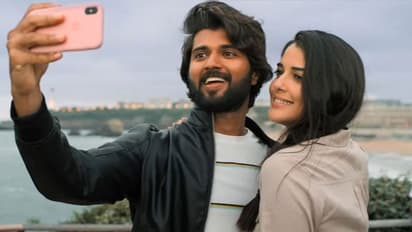 'వరల్డ్ ఫేమస్ లవర్' ఫస్ట్ డే కలెక్షన్స్!