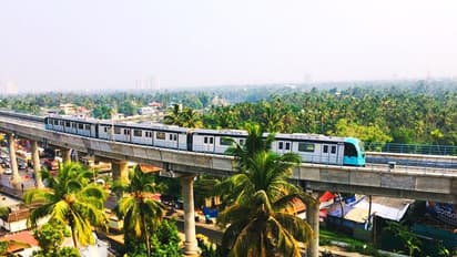 കൊച്ചി മെട്രോയുടെ പത്തടിപ്പാലത്തെ അറ്റുകറ്റപ്പണികൾ വൈകാതെ പൂര്ത്തിയാക്കുമെന്ന് കെ.എം.ആര്.എൽ