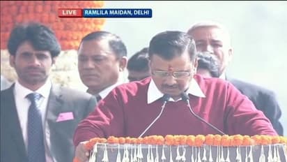 ಈಶ್ವರ್ ಕಾ ಶಪಥ್: ದೆಹಲಿ ಸಿಎಂ ಆಗಿ ಕೇಜ್ರಿ ಪ್ರಮಾಣವಚನ!