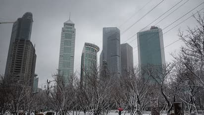 കൊറോണാ കാലത്തും മഞ്ഞില്‍ കുളിച്ച് വുഹാന്‍ നഗരം