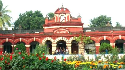 তাড়া দিচ্ছে পুর নির্বাচন, 'তড়িৎ  গতিতে' সৌন্দর্যায়নের কাজ মেদিনীপুরে