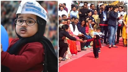 അരവിന്ദ് കെജ്രിവാളിന്റെ സത്യപ്രതിജ്ഞാ ചടങ്ങിൽ താരമായി 'കുഞ്ഞു മഫ്ളർമാൻ'