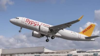 ലാൻഡിങ്ങിനിടെ പെഗാസസ് വിമാനത്തിന്റെ ടയറിന് തീപിടിച്ചു, വൻ ദുരന്തം ഒഴിവായത് തലനാരിഴയ്ക്ക്