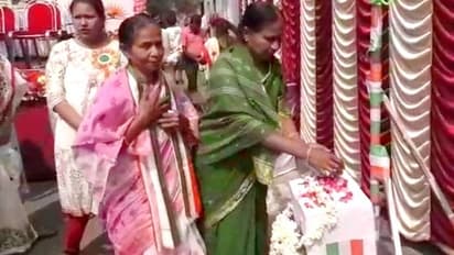 পুলওয়ামার শহিদদের স্মৃতিতে রক্তদান, অভিনব উদ্য়োগ বেহালায়