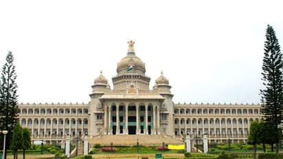 BJP disrupts Karnataka assembly proceedinfgs, protests seeking 'guaranatee' implementation