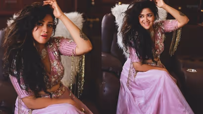 ലെഹങ്കയില് ഹോട്ട് ലുക്ക്; ഫോട്ടോഷൂട്ട് ചിത്രങ്ങള് പങ്കുവെച്ച് അഭിരാമി സുരേഷ്