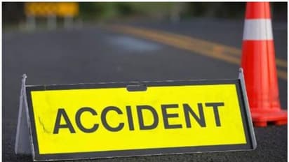 ಜಮಖಂಡಿ ಬಳಿ ಭೀಕರ ಅಪಘಾತ: ಮೂವರ ದುರ್ಮರಣ