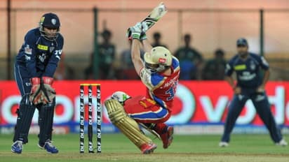 Happy Birthday ABD: AB de Villiers caught in odd position