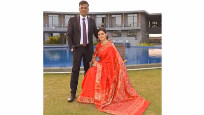 Love sealed amid poll duties, civil servants tie knot at work in Kolkata