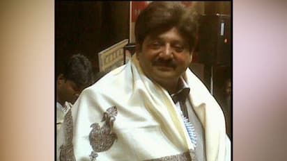 কলকাতার পথে মরদেহ, রাষ্ট্রীয় সন্মানে শেষকৃত্য তাপস পালের