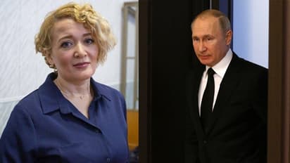 പുടിന്റെ റഷ്യയില് വീട്ടുതടങ്കലിലായ സ്ത്രീയുടെ കിടപ്പറയില് ക്യാമറ, ബാത്ത്റൂമില് പോകുമ്പോഴും കാലില് ടാഗ്