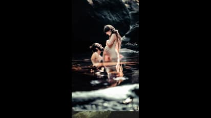 ಕೇರಳದಲ್ಲಿ ಜೋಡಿಯ ಬೆತ್ತಲೆ ಪೋಟೋ ಶೂಟ್ ಸಿಕ್ಕಾಪಟ್ಟೆ ವೈರಲ್