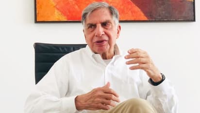 'വിദ്വേഷ പ്രചാരണത്തിന്റേയും വലിച്ച് താഴെയിടലിന്റേയും ഇടമായി ഓണ്ലൈന് മാറി': രത്തന് ടാറ്റ