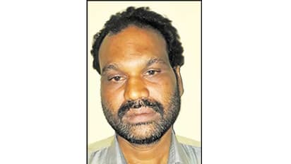 தகராறில் ஈடுபட்ட கள்ளகாதலியின் தாய்..! ஆத்திரத்தில் சரமாரியாக குத்திக்கொன்ற ஓட்டுநர்..!