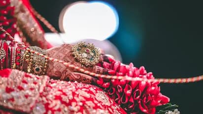 రెండు సంవత్సరాల ప్రేమ... పెళ్లైన ఎనిమిది నెలలకే...