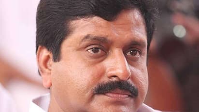 വിഎസ് ശിവകുമാറിന്‍റെ ലോക്കർ തുറക്കണം; ബാങ്കിന് വിജിലൻസ് നോട്ടീസ് നൽകും