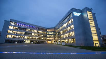 করোনার সাথে ভারতে এবার সোয়াইন ফ্লু আতঙ্ক, বন্ধ হল তথ্যপ্রযুক্তি সংস্থার দফতর