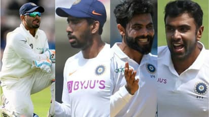 அஷ்வின் vs ஜடேஜா, ரிஷப் பண்ட் vs சஹா, பிரித்வி ஷா vs கில்.. யார் யாருக்கு அணியில் வாய்ப்பு..? சாஸ்திரி அதிரடி