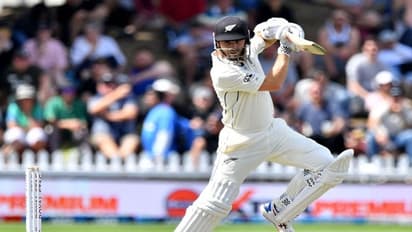 తొలి టెస్ట్, రెండో రోజు: ముగిసిన ఆట, న్యూజిలాండ్ స్కోరు 216/5