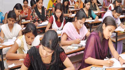 లాక్‌డౌన్ ఎఫెక్ట్: తెలంగాణలో అన్ని ఎంట్రన్స్ టెస్టులు వాయిదా