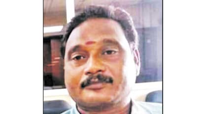 ரவுடியின் மனைவியை தகாத உறவுக்கு அழைத்த திமுக பிரமுகர்..! சரமாரியாக வெட்டிப்படுகொலை..!