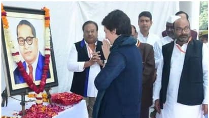 സ്വന്തം പാർട്ടിയിൽ സ്ഥാനം ഉറപ്പിക്കാനുള്ള ശ്രമം; പ്രിയങ്ക ഗാന്ധിക്കെതിരെ സ്മൃതി ഇറാനി