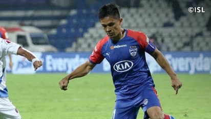 ഐഎസ്എല്ലില് ഇന്ന് ബെംഗളുരു-എടികെ സൂപ്പര് പോര്