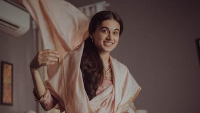 பட்டாம் பூச்சியை உடையாய் அணிந்து... ரசிகர்கள் மனதை சிறகடித்து பறக்க வைத்த டாப்ஸி! ஸ்டன்னிங் கிளிக்ஸ்!