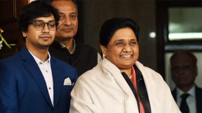 आकाश आनंद को पार्टी में और ज्यादा मजबूत करेगी बसपा