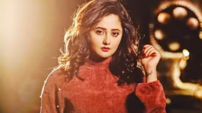 কাস্টিং কাউচ নিয়ে মুখ খুললেন বলিউডের এই অভিনেত্রী, বিস্ফোরক মন্তব্যে তোলপাড় নেটদুনিয়া