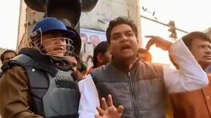 Question not asked to people who talk about dividing country: Kapil Mishra