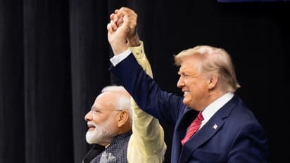 ಹಿಂದಿ ಟ್ವೀಟ್ ಬೆನ್ನಲ್ಲೇ ಭಾರತಕ್ಕೆ ಬಂದಿಳಿದ ಡೊನಾಲ್ಡ್ ಟ್ರಂಪ್!