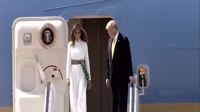 கட்டி தழுவி ட்ராப்பை வரவேற்ற மோடி..! இந்தியாவின் பெருமையை பார்த்து வியர்ந்த அமெரிக்க அதிபர்! புகைப்பட தொகுப்பு