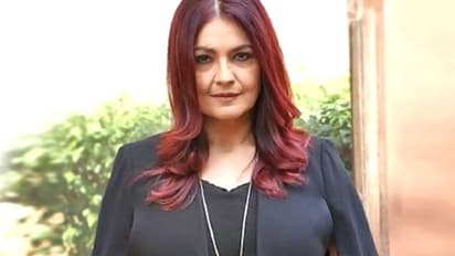 ಮುಂಬೈ ಪೊಲೀಸರಿಂದ ಸೆಗ್ವೇ ಪ್ಯಾಟ್ರೋಲ್; ಹೆಲ್ಮೆಟ್ ಎಲ್ಲಿ ಎಂದ ನಟಿ ಪೂಜಾ ಭಟ್!