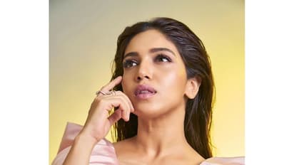 ఇలా రెచ్చిపోతోందేంటి.. షాకిస్తోన్న హీరోయిన్ బోల్డ్ ఫోటో షూట్