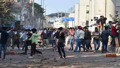 ট্রাম্পের সফরের দ্বিতীয় দিনেও থমথমে দিল্লি, নতুন করে উত্তেজনা মৌজপুর ও ব্রহ্মপুরীতে