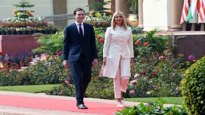 ভারত সফরের দ্বিতীয় দিনে ইন্দো-ওয়ের্স্টানে মাত করলেন, মুর্শিদাবাদ সিল্কে সাজলেন ইভাঙ্কা