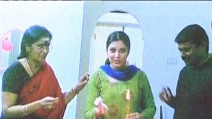 சீமானை அசிங்க அசிங்கமாக திட்டி வீடியோ வெளியிட்ட விஜயலட்சுமி... தம்பிகளுக்கும் அதிர்ச்சி அர்ச்சனை..!