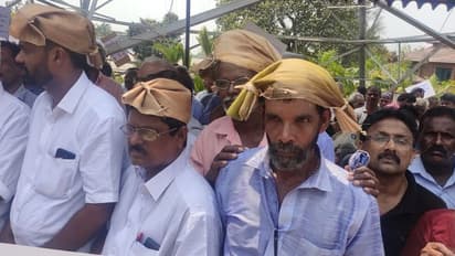 വിലയില്ല; നേന്ത്രവാഴക്കുലയുമായി കര്‍ഷകരുടെ പ്രതിഷേധ മാര്‍ച്ച്