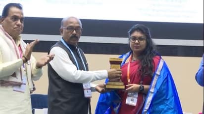 ಆದರ್ಶ ಯುವ ಶಾಸಕಿ ಪ್ರಶಸ್ತಿಗೆ ಸೌಮ್ಯ ರೆಡ್ಡಿ ಭಾಜನ: ಇದು ಇತರರಿಗೆ ಮಾದರಿ