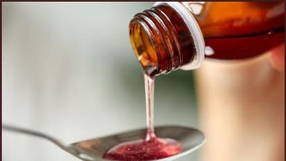 kids dies after taking cough syrup : കഫ് സിറപ്പ് കുടിച്ച് മൂന്ന് കുട്ടികള് മരിച്ചതായി റിപ്പോര്ട്ട്